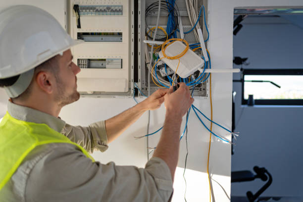 Best Affordable Emergency Electrician  in Port Orchard, WA